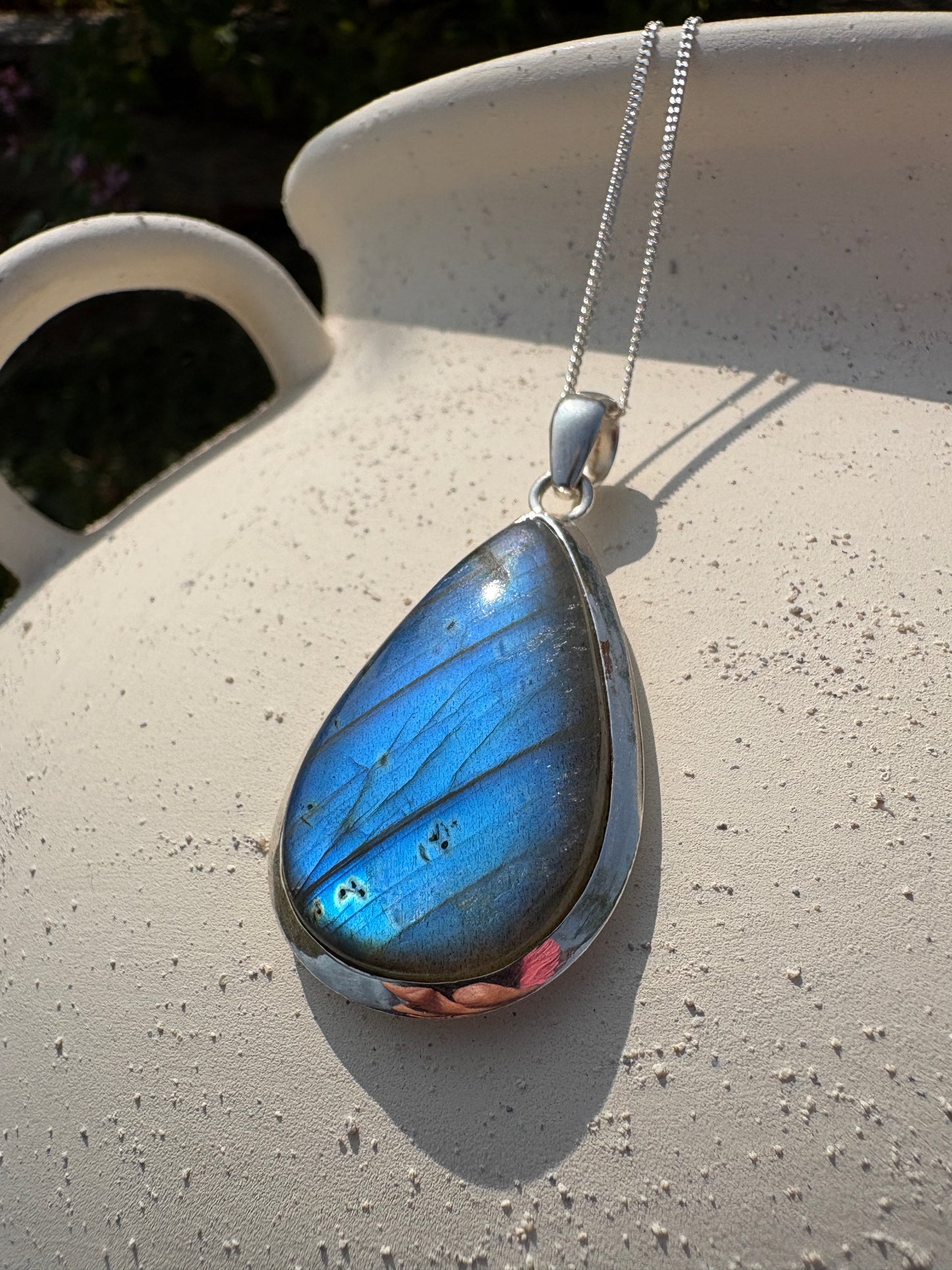 Labradorite silver pendant