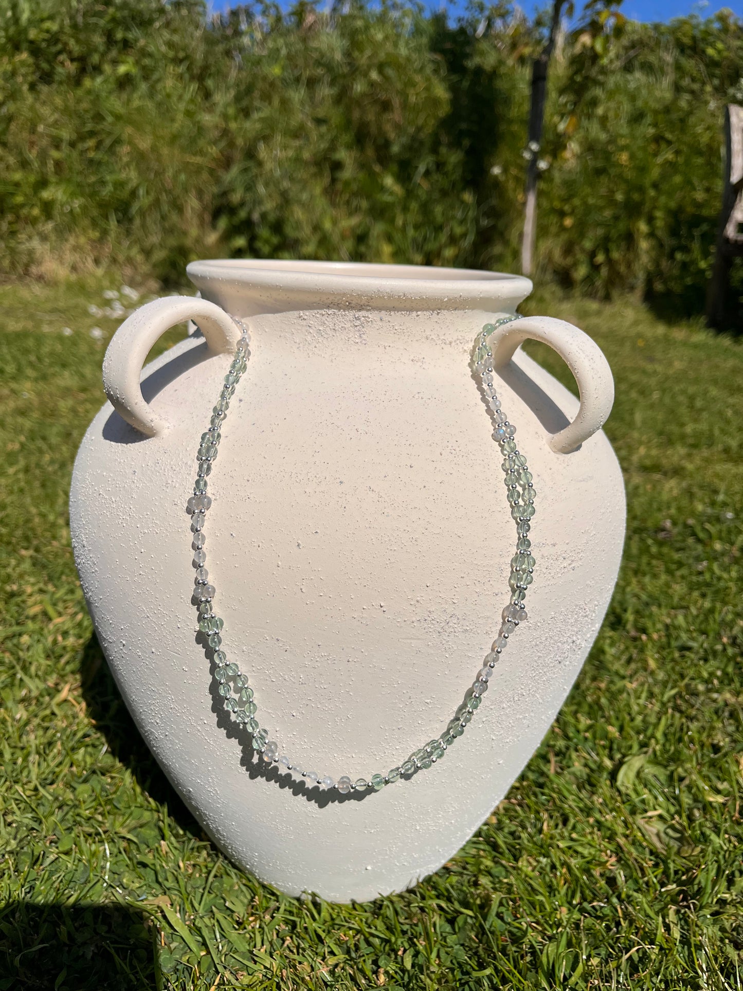 Tantric necklace with green fluorite, rainbow moonstone and labradorite