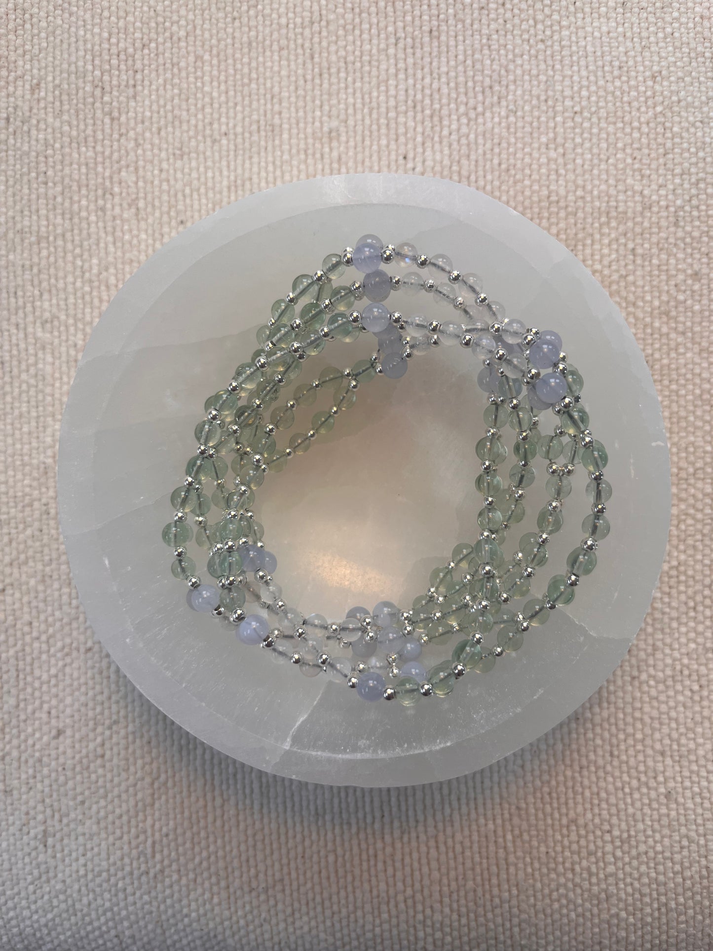 Tantric necklace with green fluorite, blue lace agate and rainbow moonstone